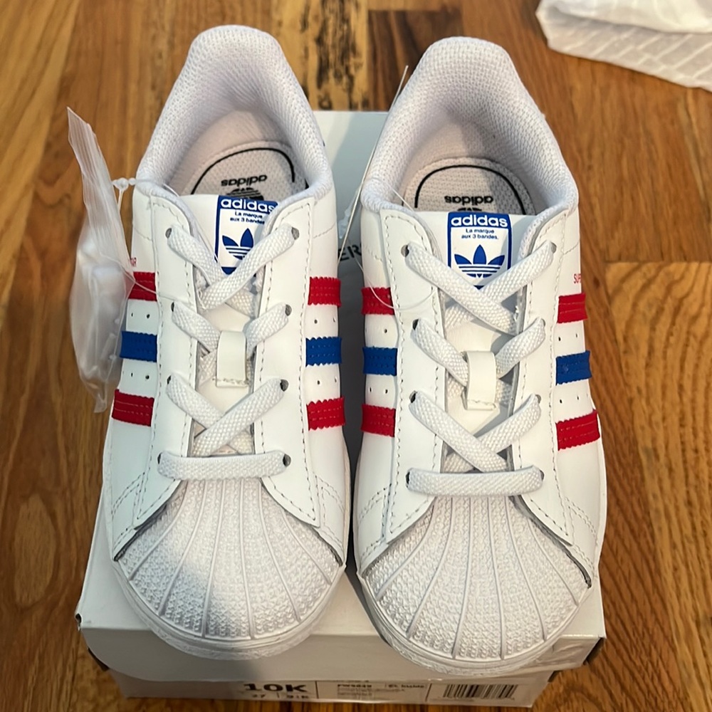 Boys ADIDAS size 10 white shell top sneakers